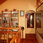 Contra Homestay