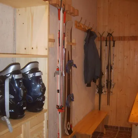 Contra Quarto em Acomodações Particulares *