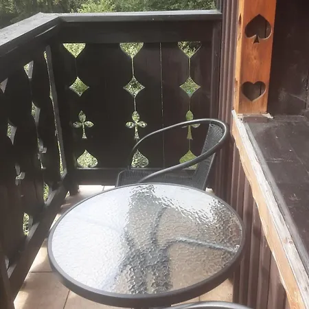 Quarto em Acomodações Particulares Contra