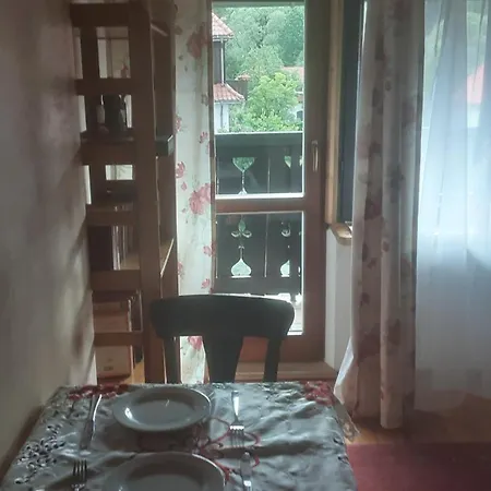 Contra Quarto em Acomodações Particulares *